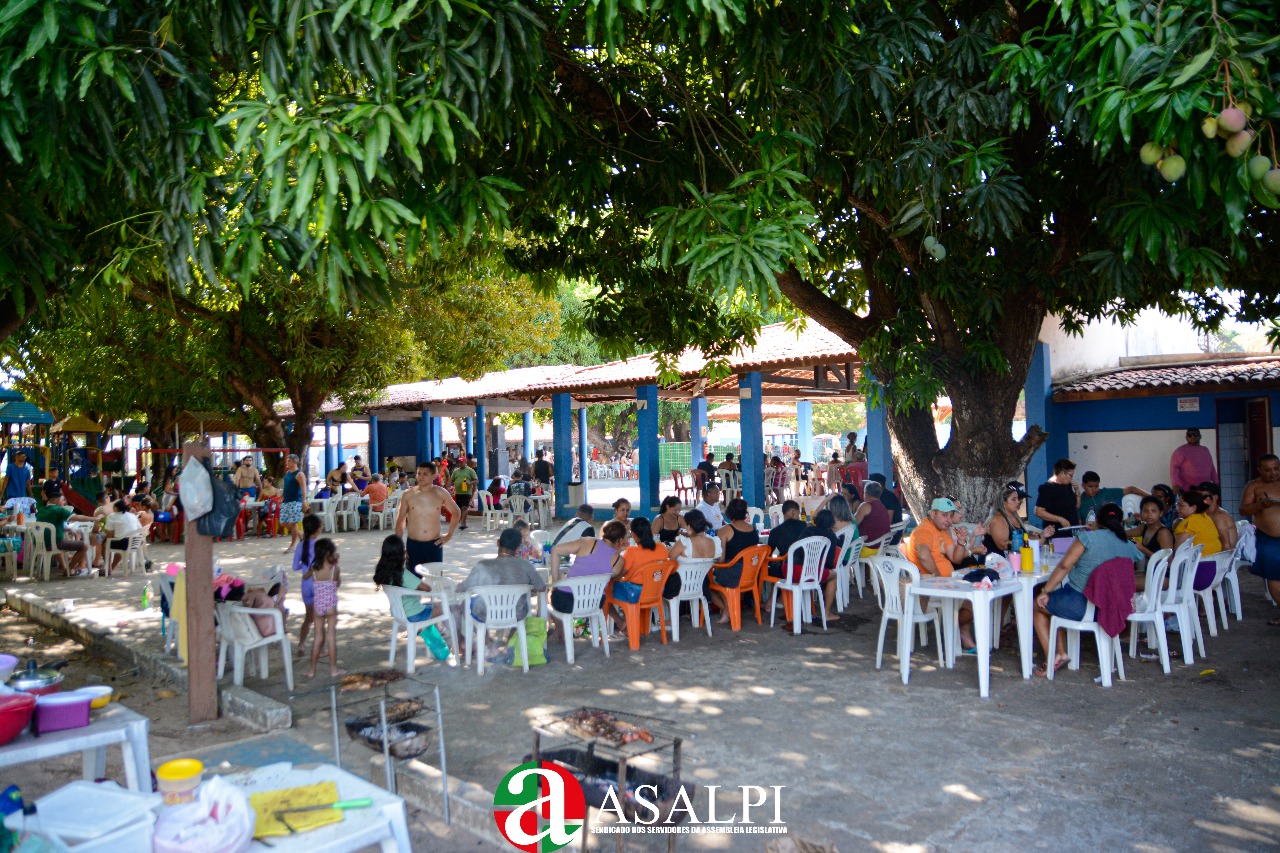 Festa das Crianças dia 12 de Outubro